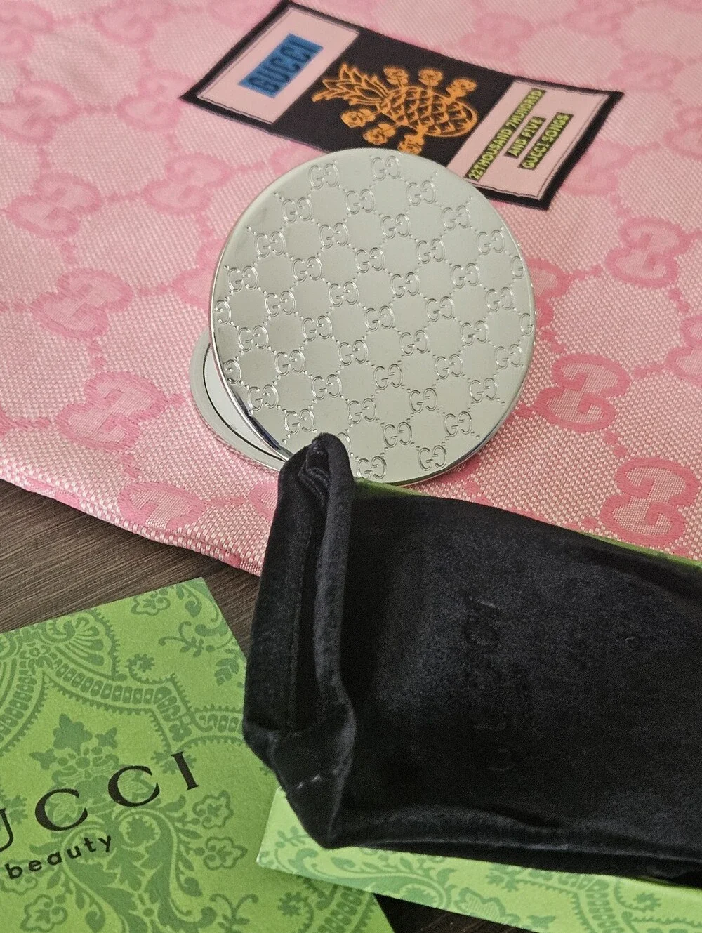 NEW Gucci Beauty Pink GG Tote Pineapple Patch With Charm + Mirror + Décor Set